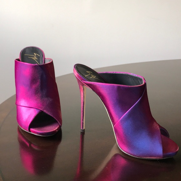 Giuseppe Zanotti Purple Velvet 7.5M SlipOn Slipper - Picture 2 of 8